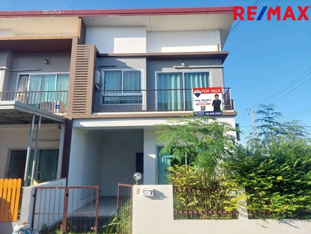 2-story corner townhome – Terrace Park Project, Phetkasem – Sai 4 (beautiful house ready to move in) 2-story corner townhome – Terrace Park Project, Phetkasem – Sai 4 (beautiful house ready to move in)