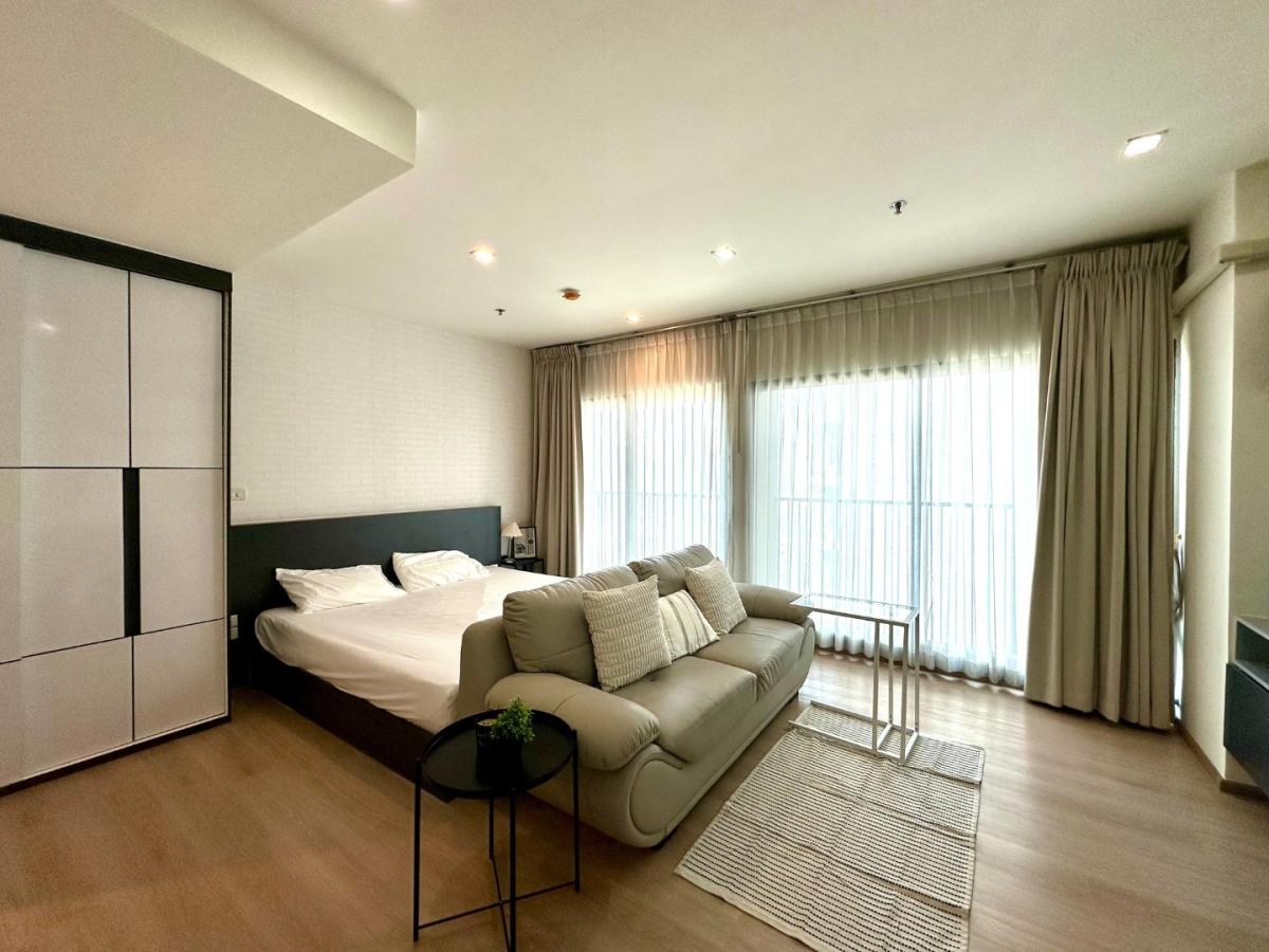 🔥Urgent for rent🔥Noble Remix Sukhumvit 36, spacious room, beautiful view, bathtub included, fully furnished, ready to move in, next to BTS Thonglor.