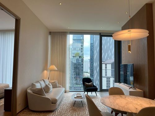 Scope Langsuan for rent 83.68 sqm 1 bed 1 bath 190,000 per month