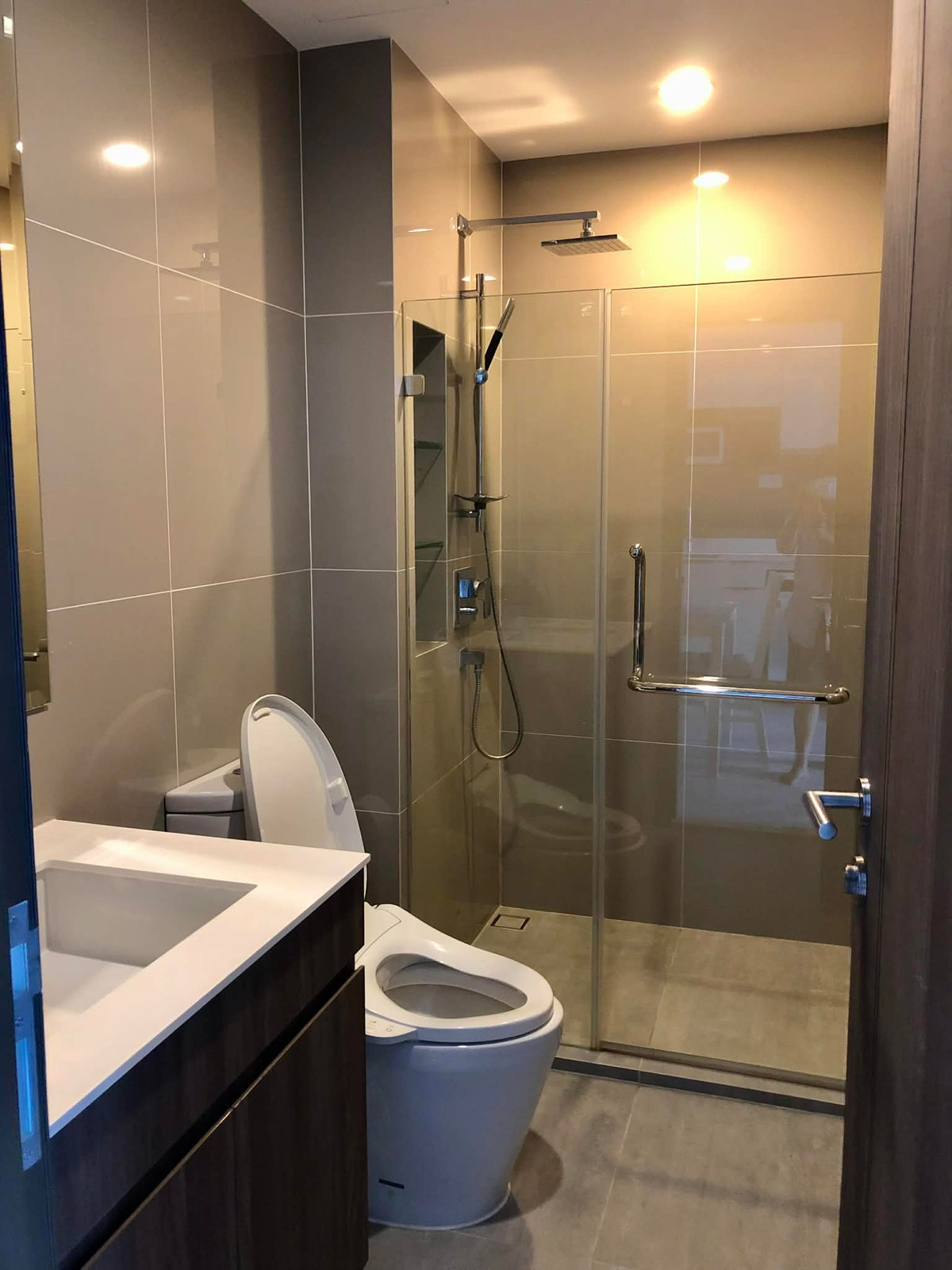 Condo Ideo Mobi Asoke near SWU Prasarnmit.