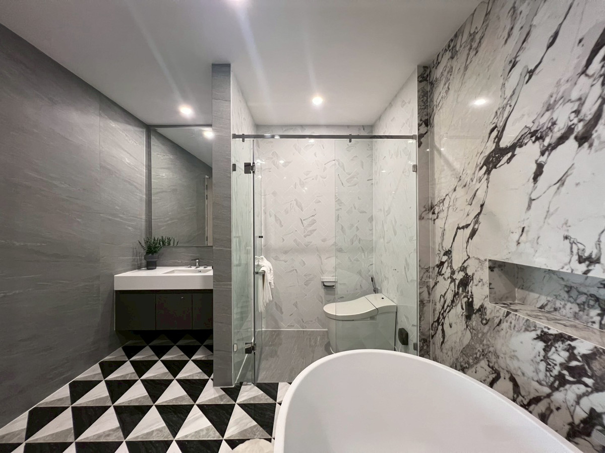 New! Luxury House For Rent 🎉🎊 𝙏𝙃𝙀 𝙃𝙊𝙉𝙊𝙍 𝙔𝙊𝙏𝙃𝙄𝙉𝙋𝘼𝙏𝙏𝘼𝙉𝘼 – รูปที่ 3