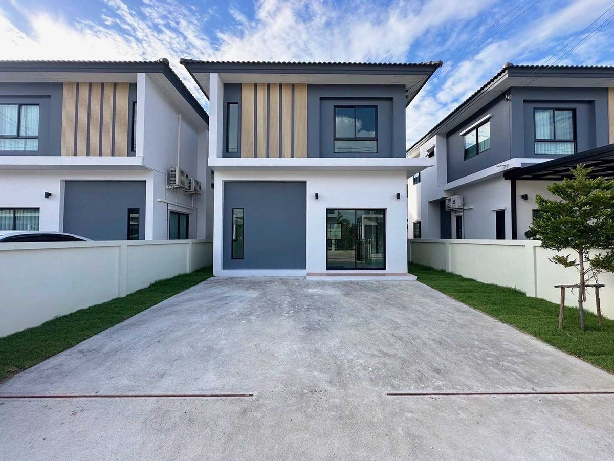Semi-Detached House for Rent: CPN Ninn Wongwaen–Lam Luk Ka Khlong 6, 145 sqm