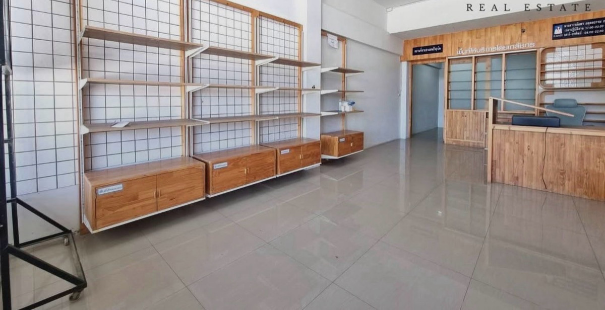 ขาย #อาคารพานิชย์ #ทำเลค้าขาย นาสร้าง# เมือง #นครปฐม 21.3 ตรว 3.5 ชั้นชั้นล่างค้าขาย 2 นอน3 น้ำ จอดรถ2คัน ใกล้ เมือง #มอเตอร์เวย์81 ราคาพิเศษลดราคาจาก4.5 เหลือเพียง3#3.99 – รูปที่ 3