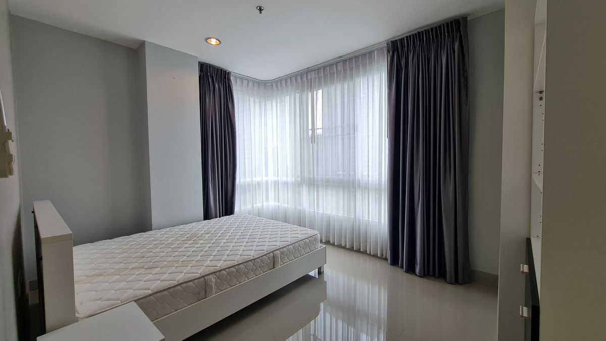 ห้อง 2 นอน 2 น้ำ มึบิวท์อินเก็บของ  มีอ่างอาบน้ำ – รูปที่ 2