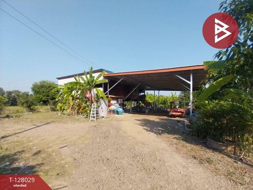 Urgent sale, garden house with land, area 5 rai, Ban Pho Tan, Ongrak, Nakhon Nayok.