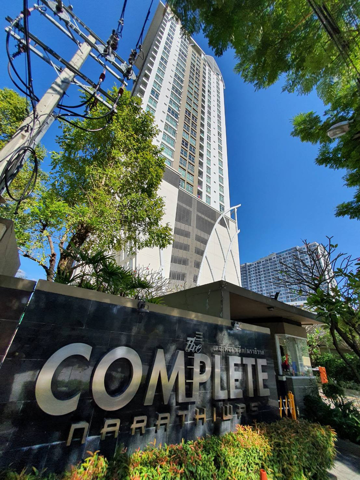 ✨ For Sale: The Complete Narathiwas Condo ✨ 💰 Only 4,999,000 THB ✨ For Sale: The Complete Narathiwas Condo ✨ 💰 Only 4,999,000 THB