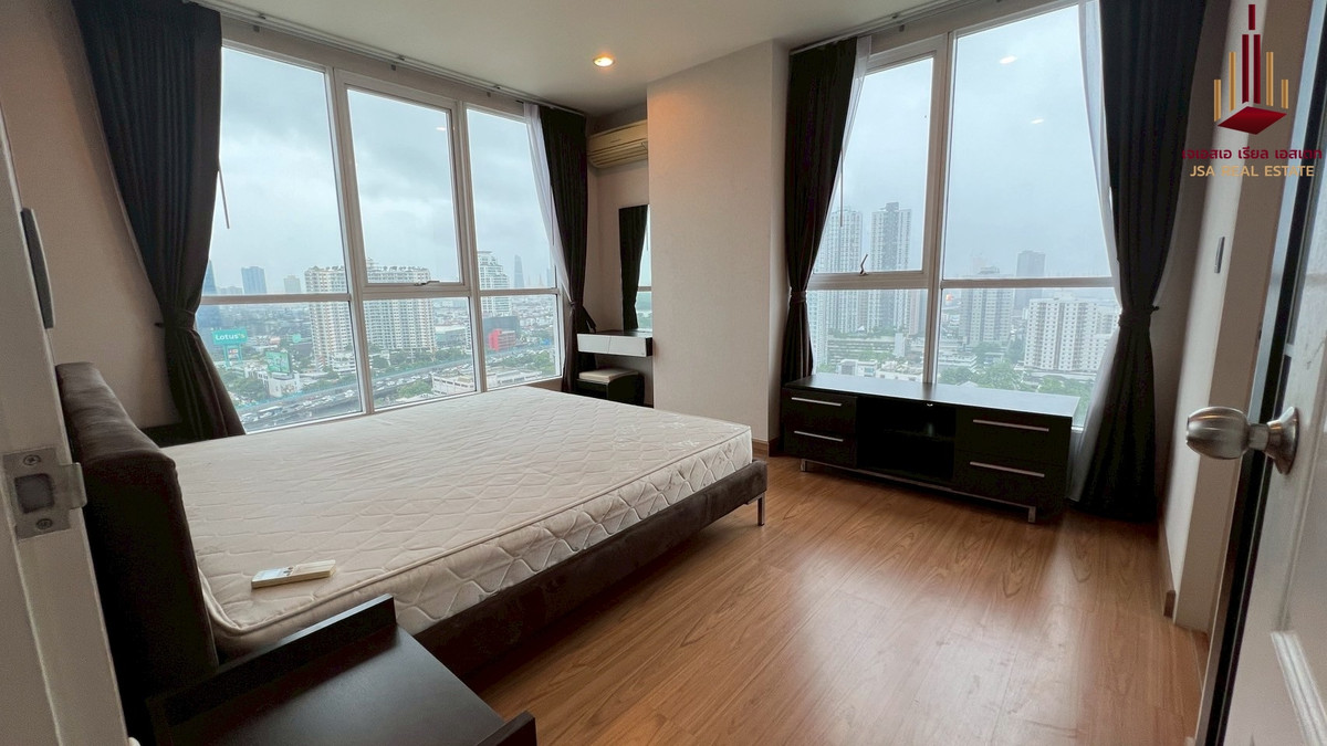 ✨ For Rent: The Complete Narathiwas Condo ✨ 💰 Only 25,000 THB/month ✨ For Rent: The Complete Narathiwas Condo ✨ 💰 Only 25,000 THB/month
