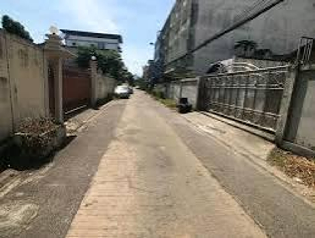 ขายหรือเช่า
ที่ดินแปลงสวยใจกลางเมือง ขายหรือเช่า
ที่ดินแปลงสวยใจกลางเมือง