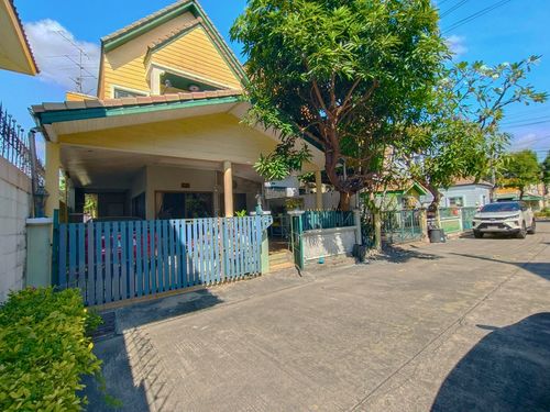 ขาย บ้านแมกไม้ วัชรพล (สไตล์ Modern) เนื้อที่ 39 ตร.วา 3 ห้องนอน 3 ห้องน้ำ พื้นที่ใช้สอย 150 ตร.ม. จอดรถได้ 3 คัน