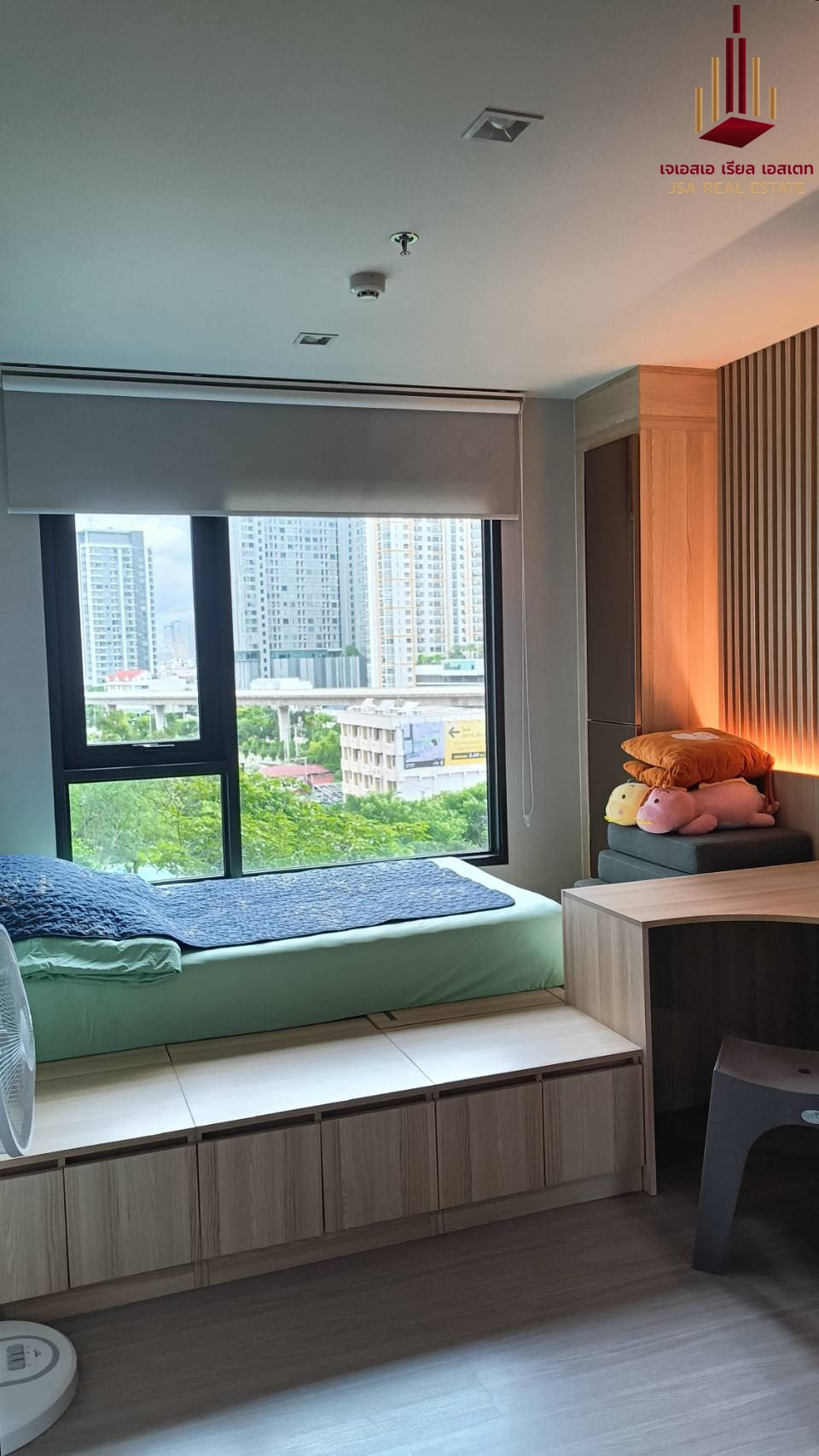 ✨ For Rent: Life Sathorn Sierra Condo ✨ 💰 Only 18,000 THB/month