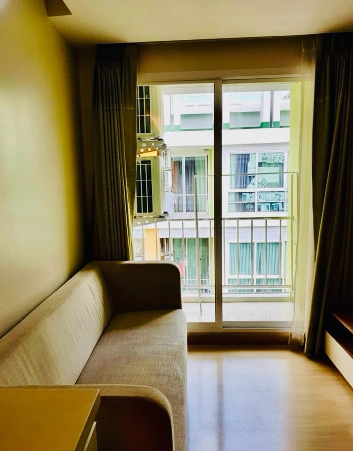 📍ขายคอนโด Emerald Residence Ratchada✨เดินทางสะดวก ใกล้ MRT ห้วยขวาง เพียง 500 เมตร🚆 📍ขายคอนโด Emerald Residence Ratchada✨เดินทางสะดวก ใกล้ MRT ห้วยขวาง เพียง 500 เมตร🚆