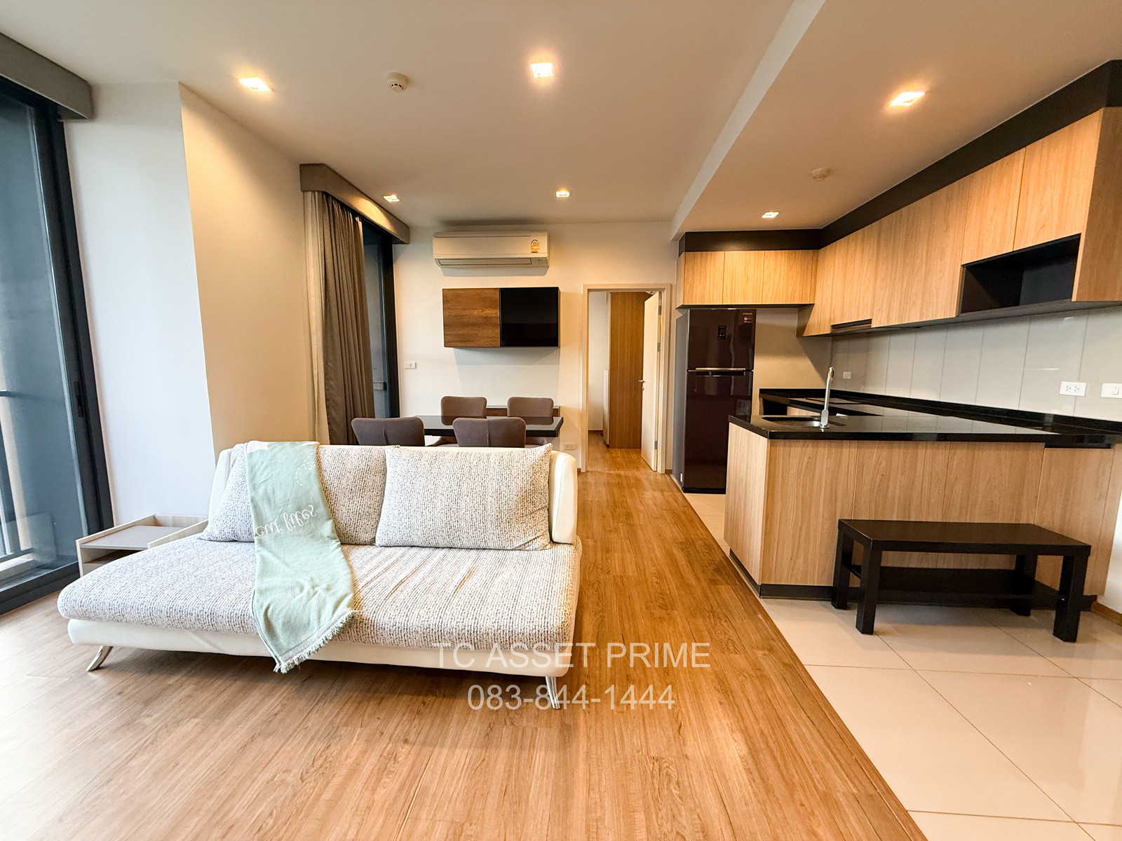 📍𝐅𝐨𝐫 𝐑𝐞𝐧𝐭! 𝐇𝐚𝐬𝐮 𝐇𝐚𝐮𝐬 2 Bedrooms 2 Bathrooms 64 SQ.M with 𝐊𝐢𝐧𝐠 𝐒𝐢𝐳𝐞 𝐁𝐞𝐝 (6 Feet), School View, 6th Floor, Building A📍 𝐎𝐧𝐥𝐲 𝟒𝟎,𝟎𝟎𝟎 𝐁𝐚𝐡𝐭/ 𝐌𝐨𝐧𝐭𝐡