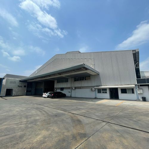 🏭 Rental warehouse with office next to Thepharak Road Bangplee Samutprakarn