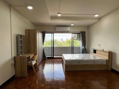 (A034167) Phasuk Place