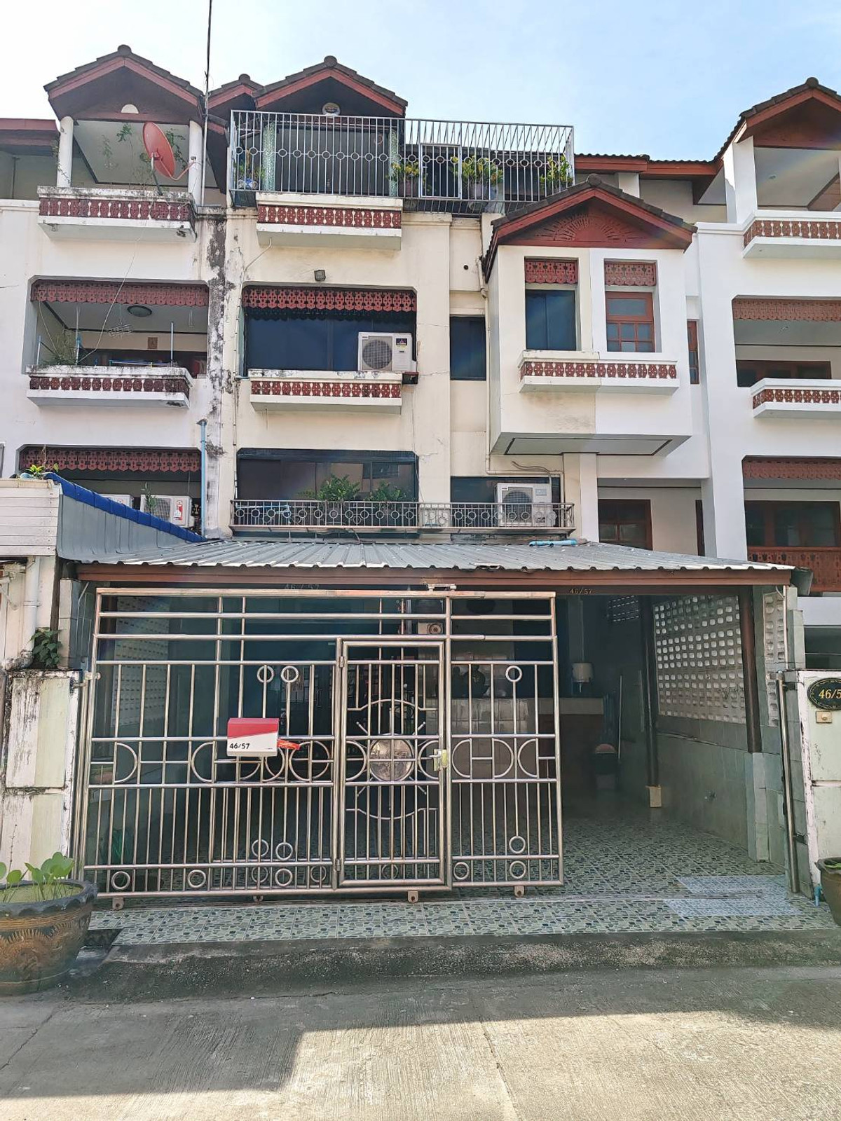 ขายทาวน์เฮ้าส์ 4 ชั้น 36 ตร.ว. พื้นที่ใหญ่ 410 ตร.ม. ซอยแจ้งวัฒนะ-ปากเกร็ด 28 ทำเลศูนย์ธุรกิจแจ้งวัฒนะ หลังเซ็นทรัล ใกล้ MRT 400 เมตร โอกาสลงทุนโฮมออฟฟิศที่คุ้มค่าที่สุดในโซนนี้ – รูปที่ 2
