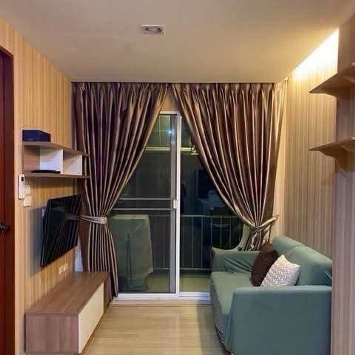 ขายคอนโด Emerald Residence Ratchada ขายคอนโด Emerald Residence Ratchada