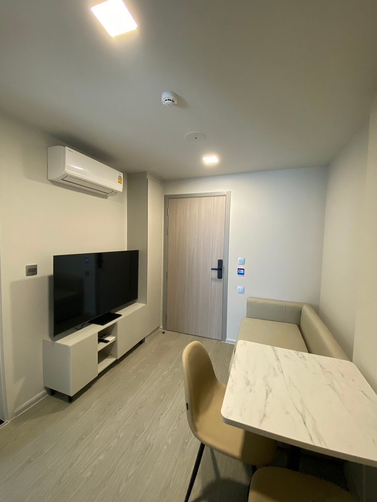 🏝 Condo for rent Atmoz Oasis Onnut size 26.78 sq m | Rental price 11,000 baht/month