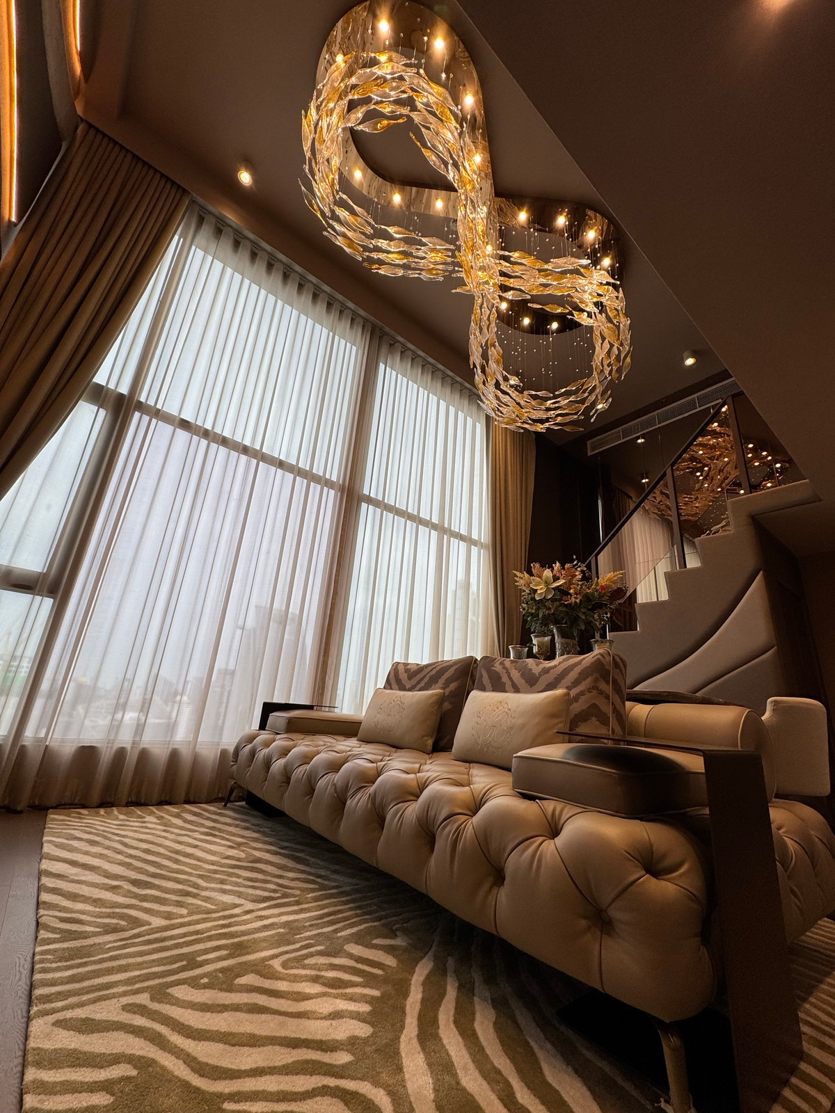 Condo for rent/sale Park Origin Ratchathewi | Luxury Condo | Near BTS Thonglor | Interested call 095-819-5559