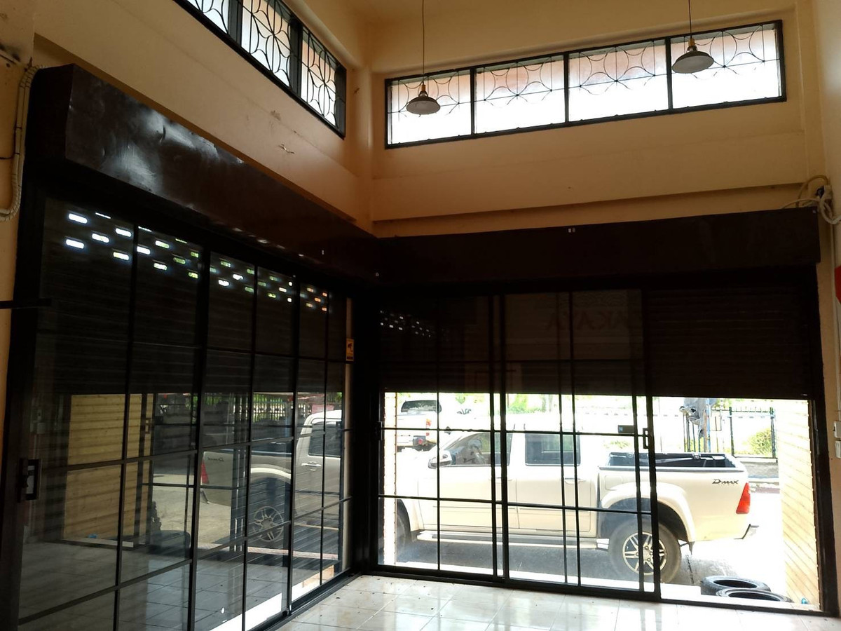 Commercial building for sale 3 floors, Chinlap Village - next to Singhawat Road. Phitsanulok City – รูปที่ 4