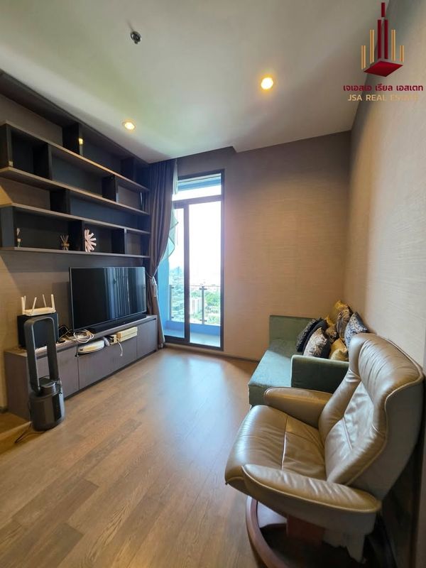 ✨ For Rent: The Diplomat Sathorn Condo ✨ 💰 Only 75,000 THB/month