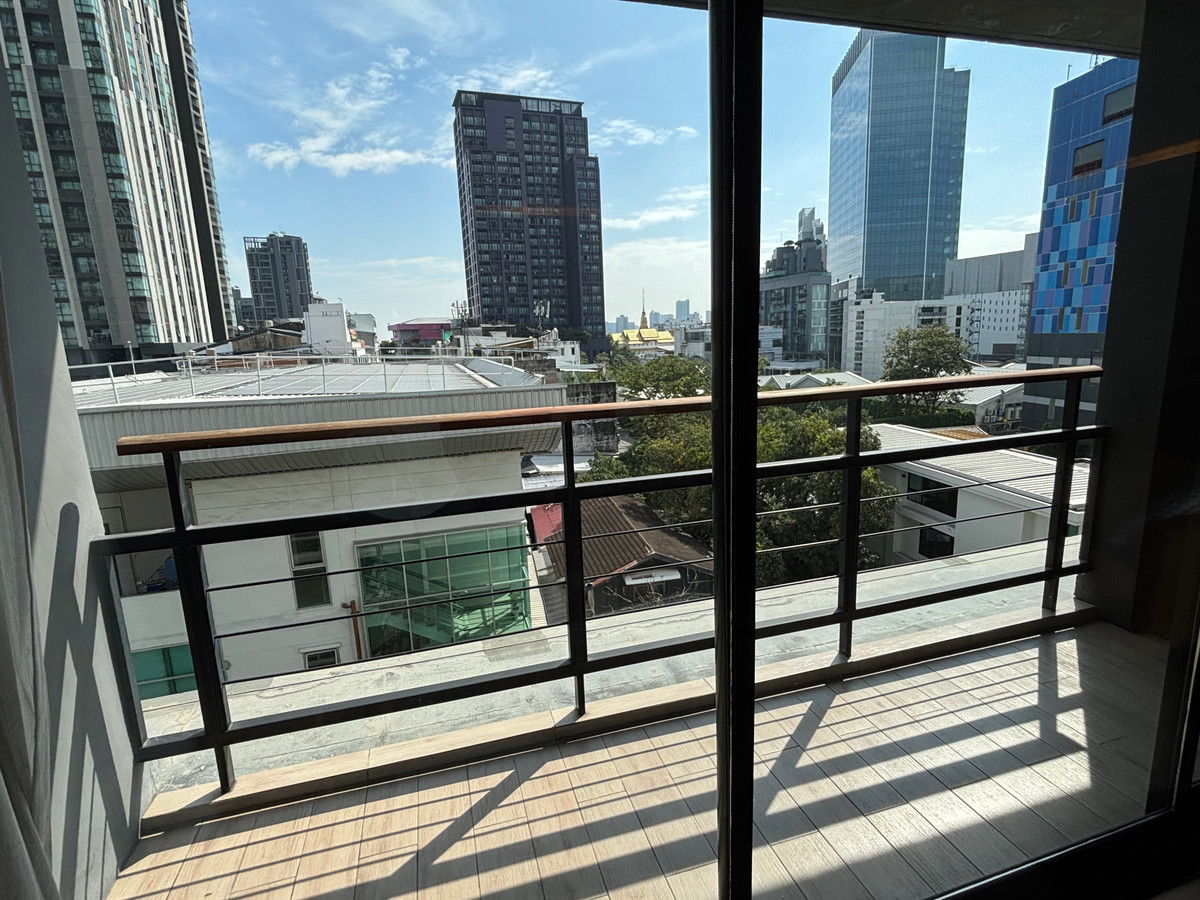 วิวเมืองที่ได้รับการดูแลอย่างดี 1 BR ในเอกมัย – รูปที่ 4