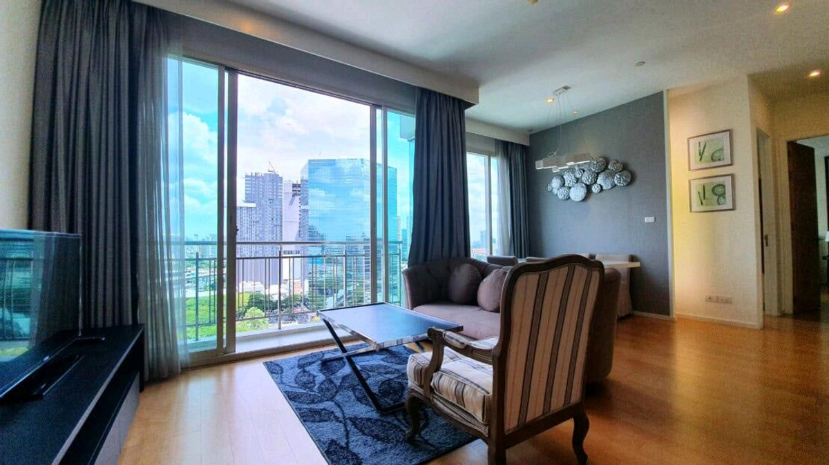 Wind Ratchayothin: คุ้มค่าที่สุด! 2 ห้องนอน 50K ใกล้ SCB Park และ Major