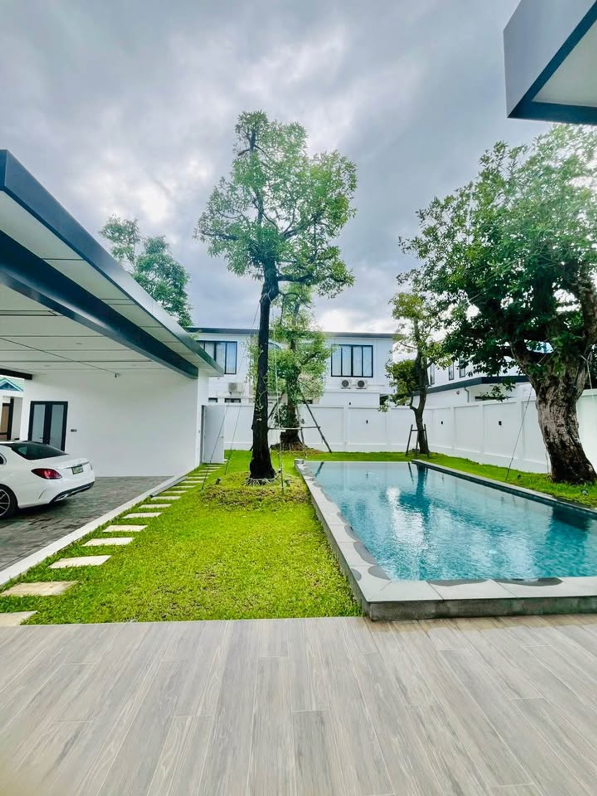 ให้เช่า พูลวิลล่าโมเดิร์นสไตล์ ใกล้โรงเรียนนานาชาติปัญญาเด่น ใกล้เมือง ใกล้แหล่งช้อปปิ้ง เฟอร์นิเจอร์และเครื่องใช้ไฟฟ้าครบ เข้าอยู่ได้เลยRW006714 – รูปที่ 3