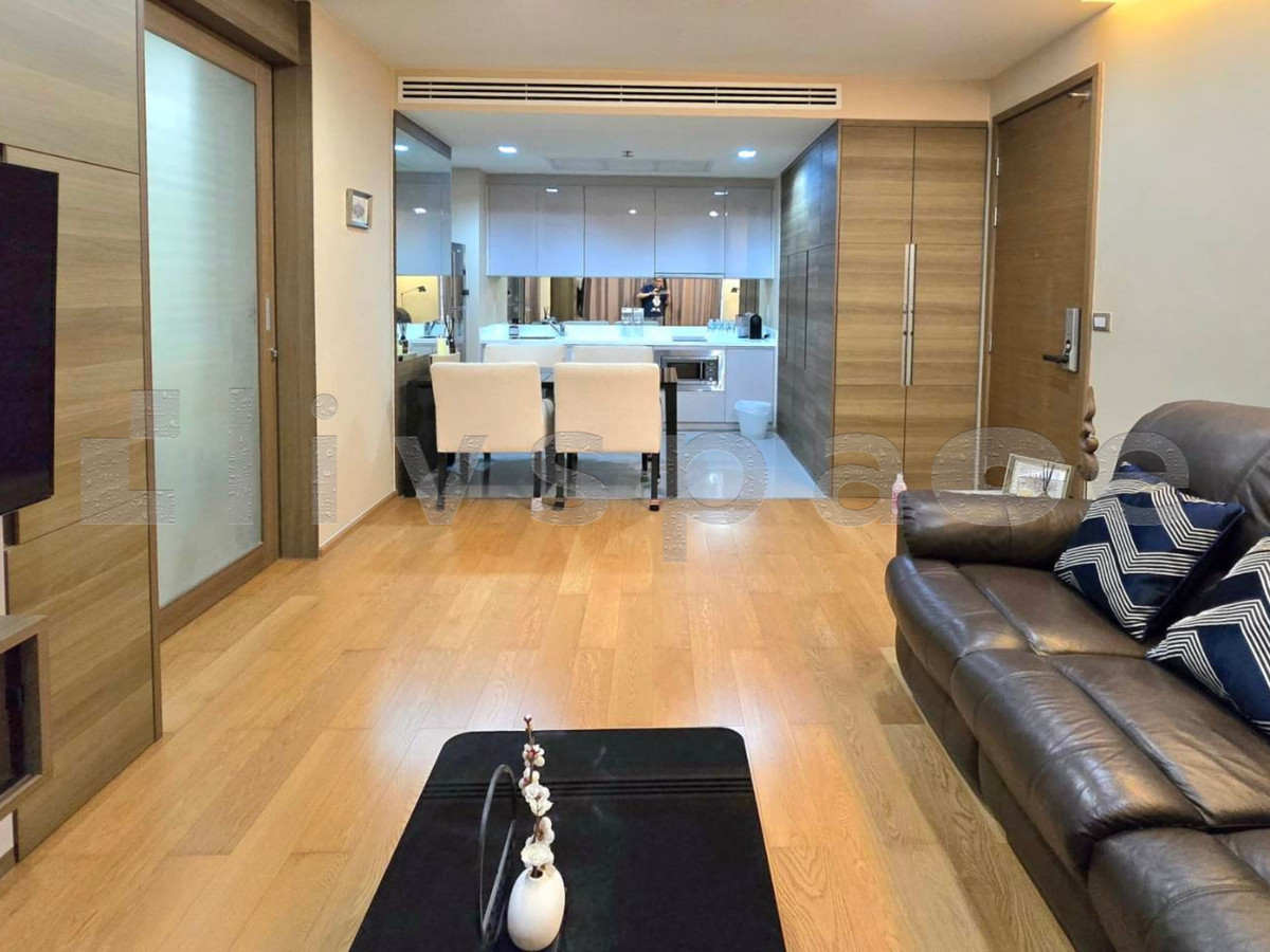 ▚ LE104ツ FOR SALE The Address Sathorn 1 Bed 55.5 sq.m.! 👑 Exclusive Type (Large Size) Corner Unit East Facing (Rare) 8.3 Million!