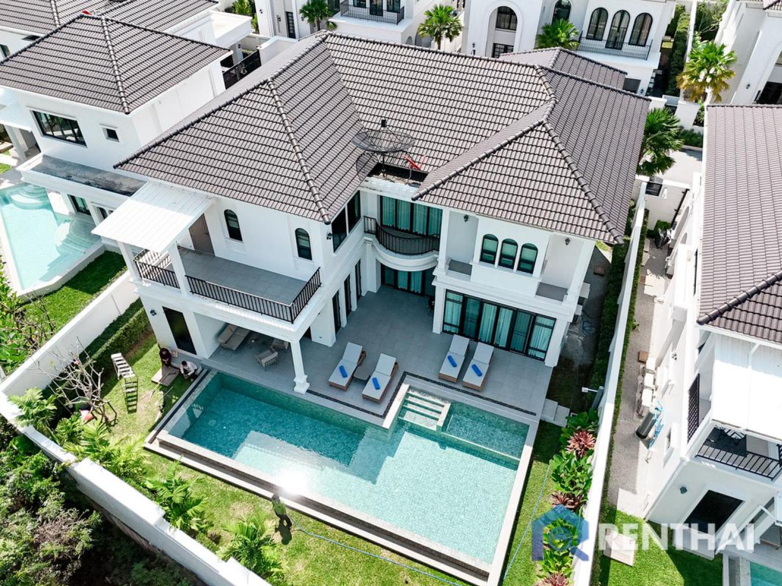สำหรับ ขาย วิลล่า ที่ Above Element Villa สำหรับ ขาย วิลล่า ที่ Above Element Villa