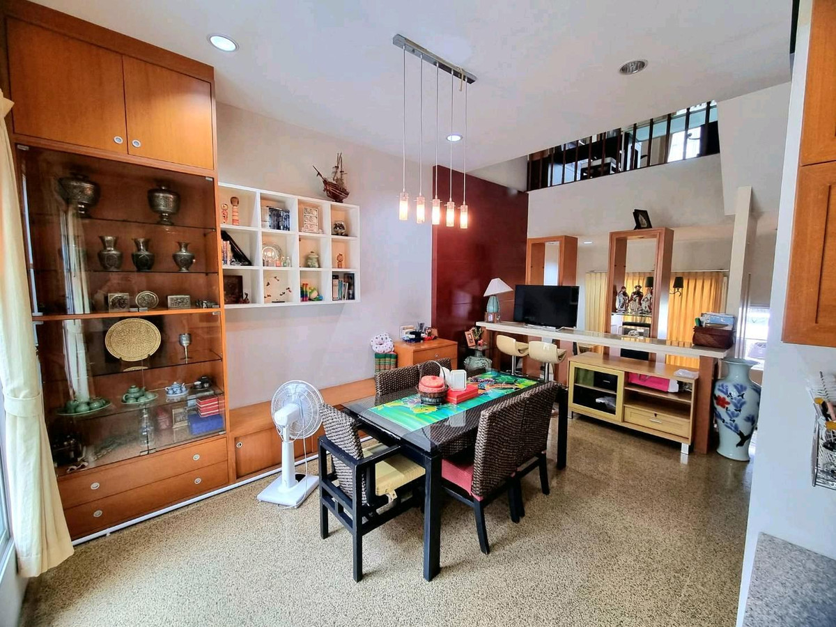 ขายทาวน์โฮม 3 ชั้น เนื้อที่ 22 ตรว 3 ห้องนอน 4 ห้องน้ำ – รูปที่ 2