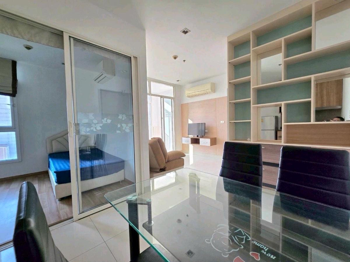 Luxury Condominium in Pratunam: IDEO Verve Ratchaprarop, 51.23 sq.m., 12th Floor