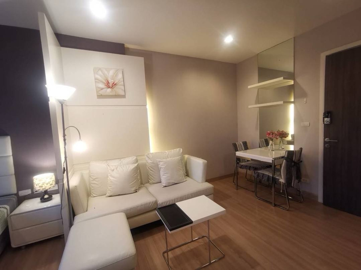 SALE : Urbano Absolute Sathorn-Taksin | FL.12A | studio type