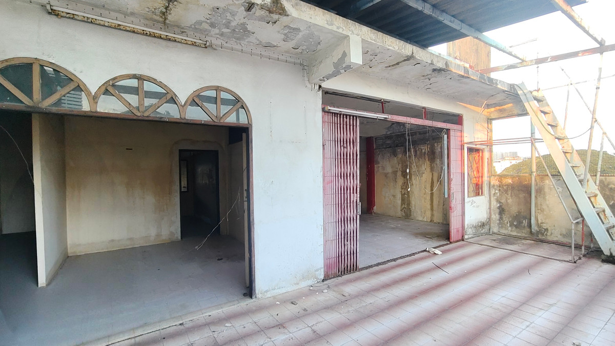 Shophouse for sale, 3 units, 4 and a half floors, size 59 sq m, Bakong Anusorn 2, Chong Nonsi. – รูปที่ 2