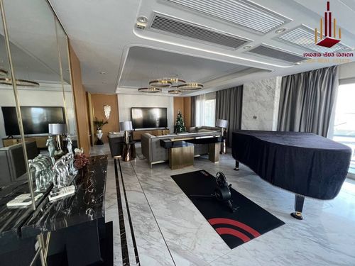 ✨ For Sale: Le Raffine Sukhumvit 24 Condo ✨  💰 Only 50,000,000 THB