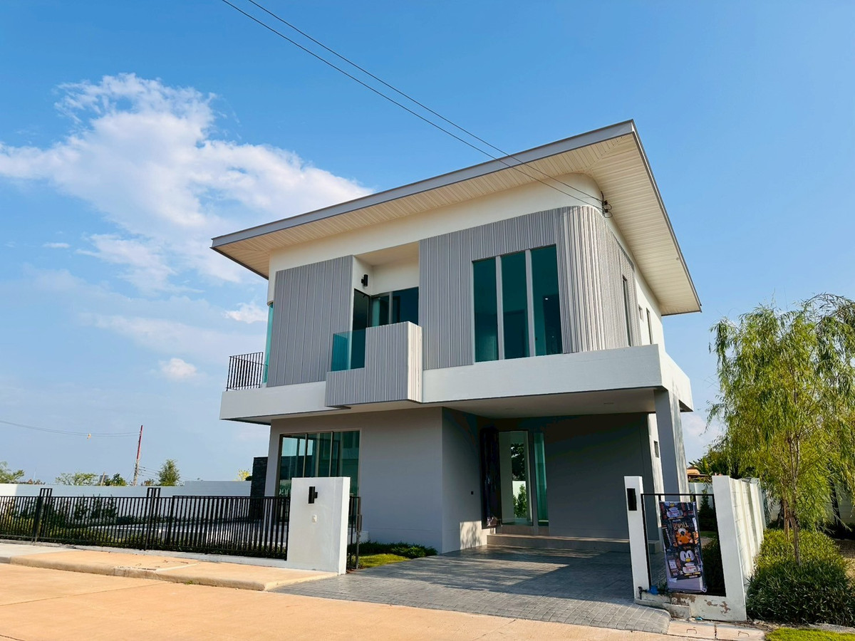 ขายบ้านพร้อมสระว่ายน้ำ แปลงมุม สงบ เป็นส่วนตัว พร้อมสิ่งอำนวยความสะดวกครบ ทำเลดี เดินทางสะดวก ใกล้สนามบินเชียงใหม่SW002379 – รูปที่ 2