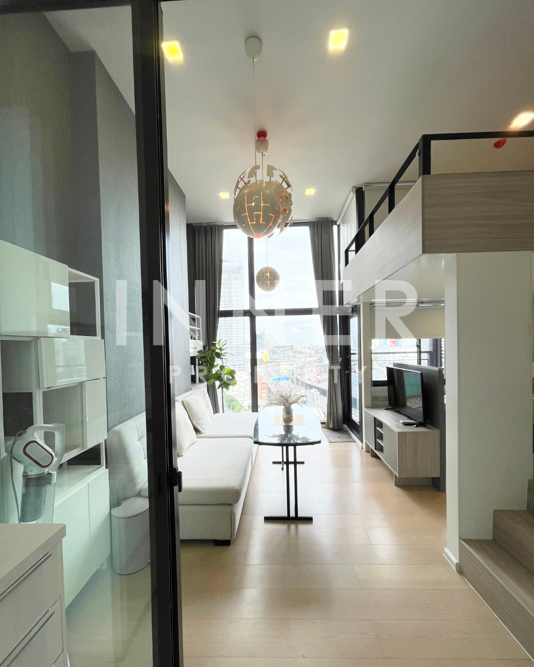 🔥💰 Good Price!! 🏙️ (For Rent) Chewathai Residence Asoke 🔥💰 Good Price!! 🏙️ (For Rent) Chewathai Residence Asoke