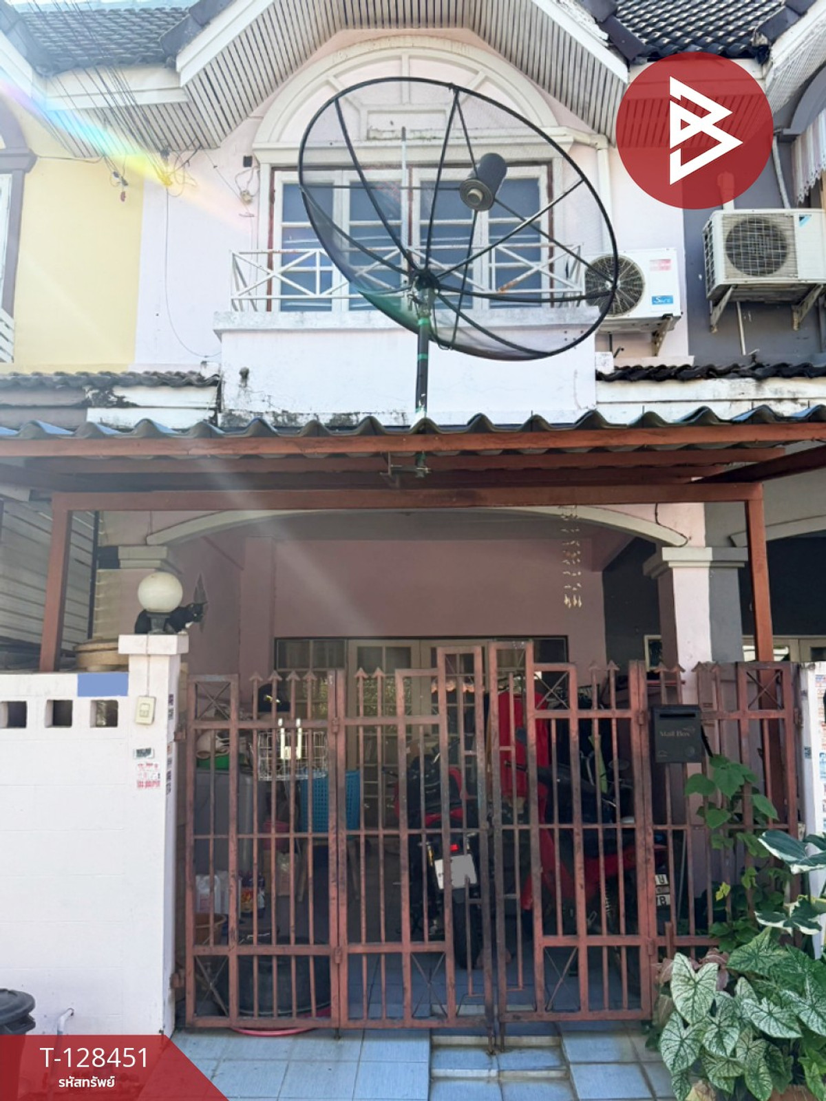 ขายทาวน์เฮ้าส์ หมู่บ้านมนวดี บางบัวทอง นนทบุรี ขายทาวน์เฮ้าส์ หมู่บ้านมนวดี บางบัวทอง นนทบุรี