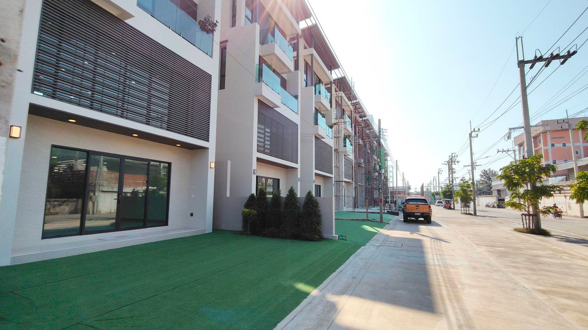 บ้านเดี่ยวเชิงพาณิชย์ อนิทาวน์ บางกระดี่ พร้อมโปรโมชั่นพิเศษที่คุณหาที่ไหนไม่ได้ ติดต่อมา เรามีข้อเสนอสุดพิเศษให้คุณ