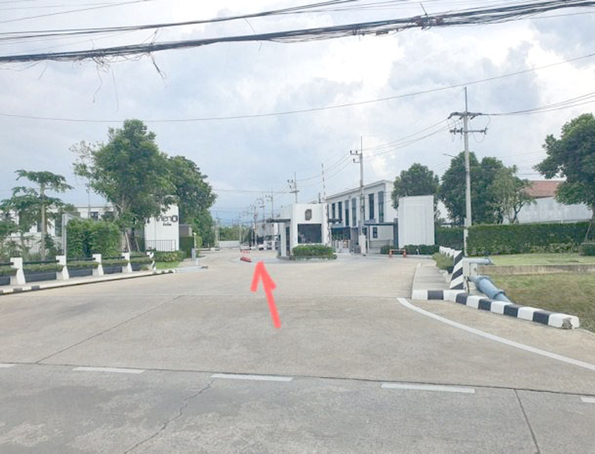 Pleno Rangsit Townhome, corner plot, comfortable to live in, has more space next to the house, at the entrance of the alley is St. Carlos Hospital. Next to Tiwanon Road Near Ban Klang intersection – รูปที่ 4