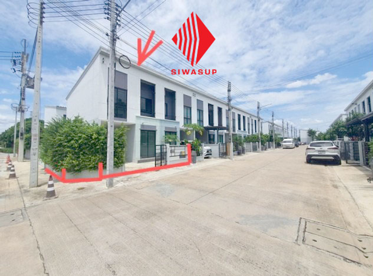 Pleno Rangsit Townhome, corner plot, comfortable to live in, has more space next to the house, at the entrance of the alley is St. Carlos Hospital. Next to Tiwanon Road Near Ban Klang intersection Pleno Rangsit Townhome, corner plot, comfortable to live in, has more space next to the house, at the entrance of the alley is St. Carlos Hospital. Next to Tiwanon Road Near Ban Klang intersection
