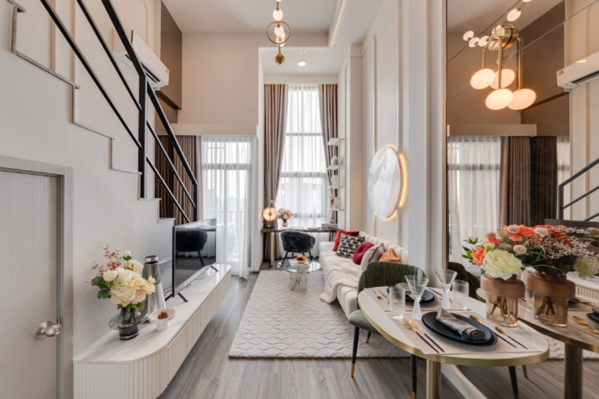 🔑 Best Deal! Discount 830,000 baht! Prime-location condo next to the train station! Great price! 🚇📞: 065-626-5636 🔑 Best Deal! Discount 830,000 baht! Prime-location condo next to the train station! Great price! 🚇📞: 065-626-5636