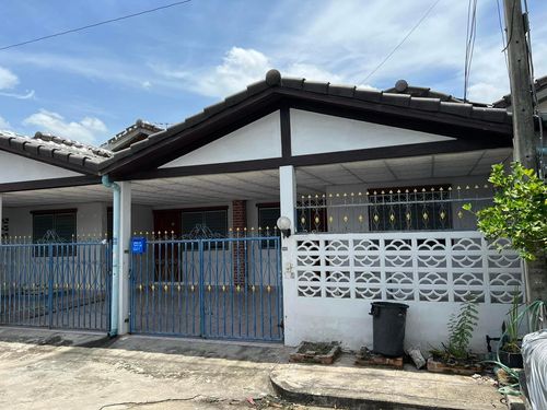ขาย บ้านกรีนการ์เด้นโฮม คลอง 11 รังสิต-นครนายก  20.8 ตร.ว.