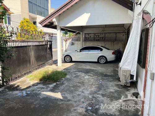 ให้เช่า บ้านเดี่ยว 4 ห้องนอน ใน ซอยธารารมณ์ 2 ทองหล่อ แขวงคลองตันเหนือ เขตวัฒนา กรุงเทพ