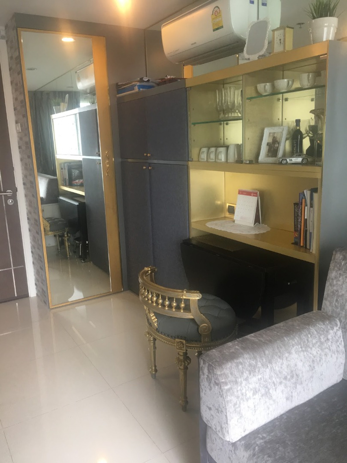 Condo for Rent: 15 Sukhumvit Residences Condo for Rent: 15 Sukhumvit Residences