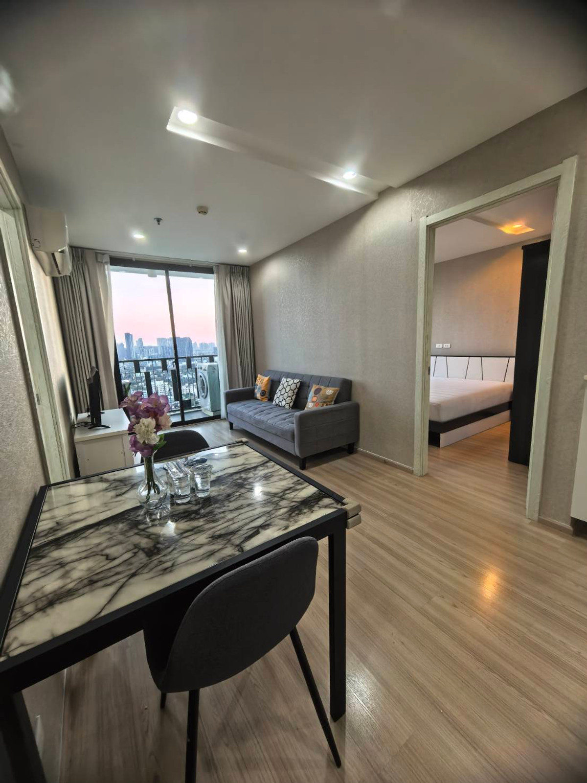 Condo for Sale: Artemis Sukhumvit 77 Near BTS On Nut Condo for Sale: Artemis Sukhumvit 77 Near BTS On Nut