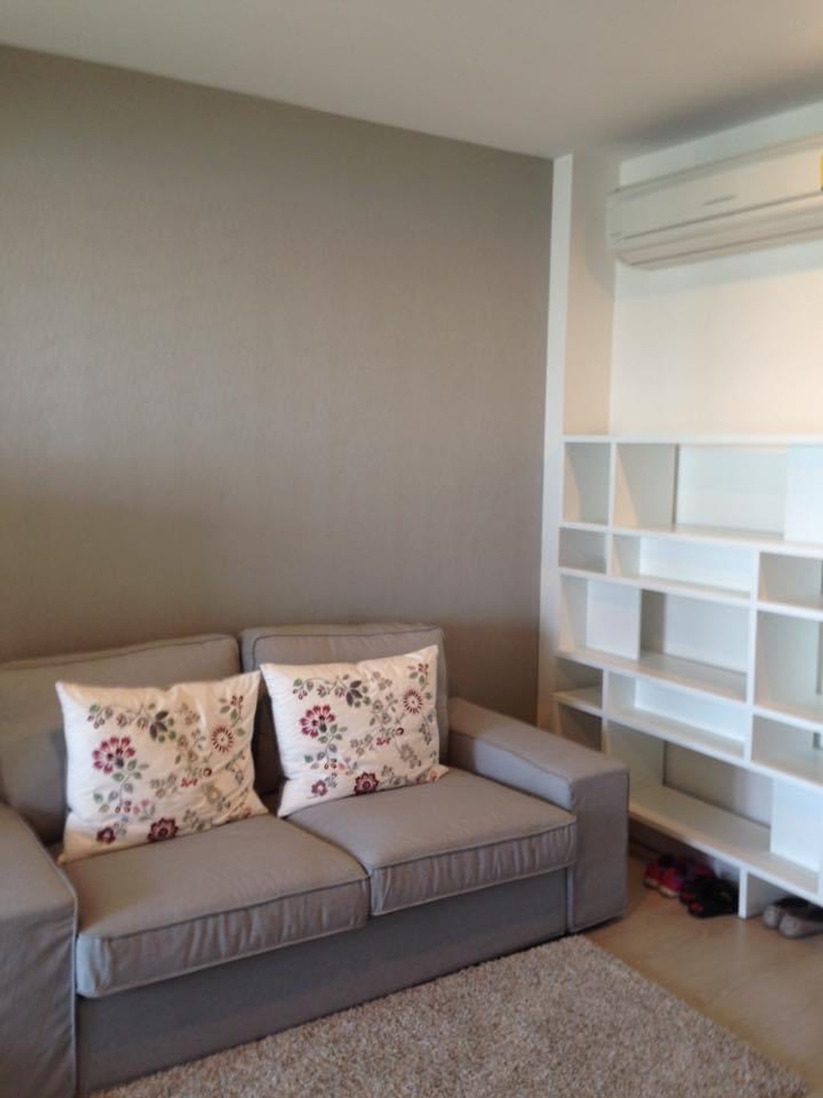 (ไม่รับco) ให้เช่า RHYTHM SATHORN NARATHIWAS 35 ตรม (1bed)  เพียง 18,000/เดือน งดต่อรองค่ะ สัญญาขั้นต่ำ1ปี ติดต่อ ไลน์ jubilojoy1 (ทักได้ตลอด24ชม)