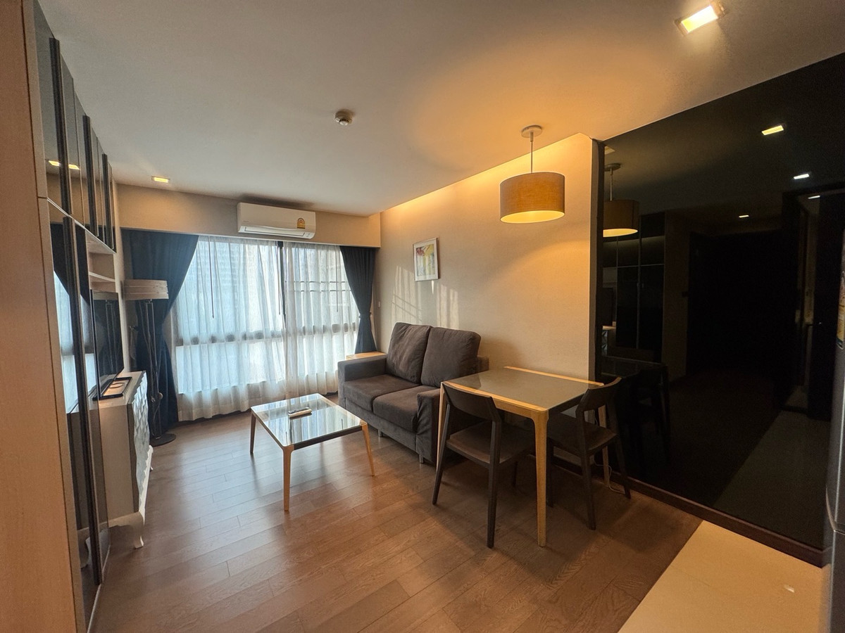 🔥For Rent Now! 🔥Tidy Thonglor, 1 Bedroom, 1 Bathroom. Fully Furnished and Equipped. Ready to Move In Immediately!