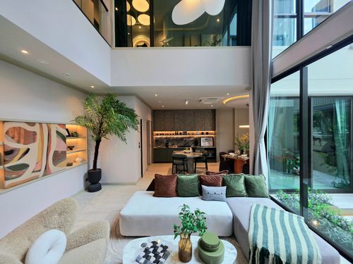 ขาย Grand Bangkok Boulevard ดอนเมือง-แจ้งวัฒนะ 6Bed 7 Bath 450 ตร.ม ราคา29 MB อยู่แล้วรวยแล้วปังจ้า ติดต่อ 062-4468565 กี้