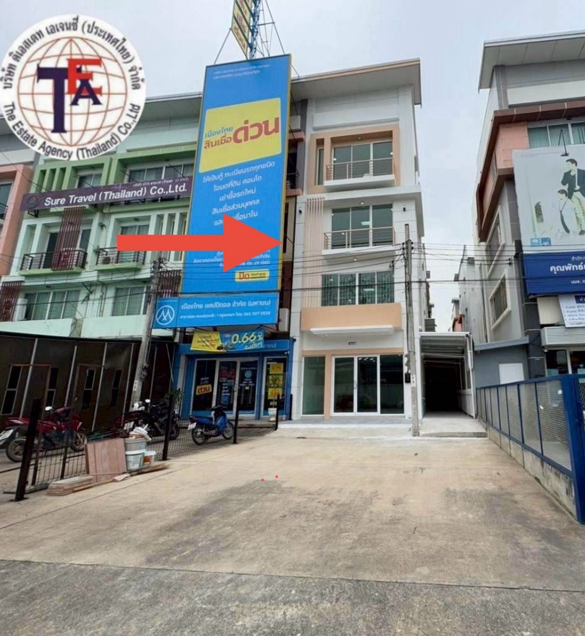 ขาย📍โฮมออฟฟิต หมู่บ้านอาร์เค บิซ เซ็นเตอร์ มอเตอร์เวย์ – แอร์พอร์ตลิงค์ ( RK Biz Center  Motorway – Airport link) หลังริม รีโนเวทพร้อมเข้าอยู่ จอดรถได้เยอะ🔥