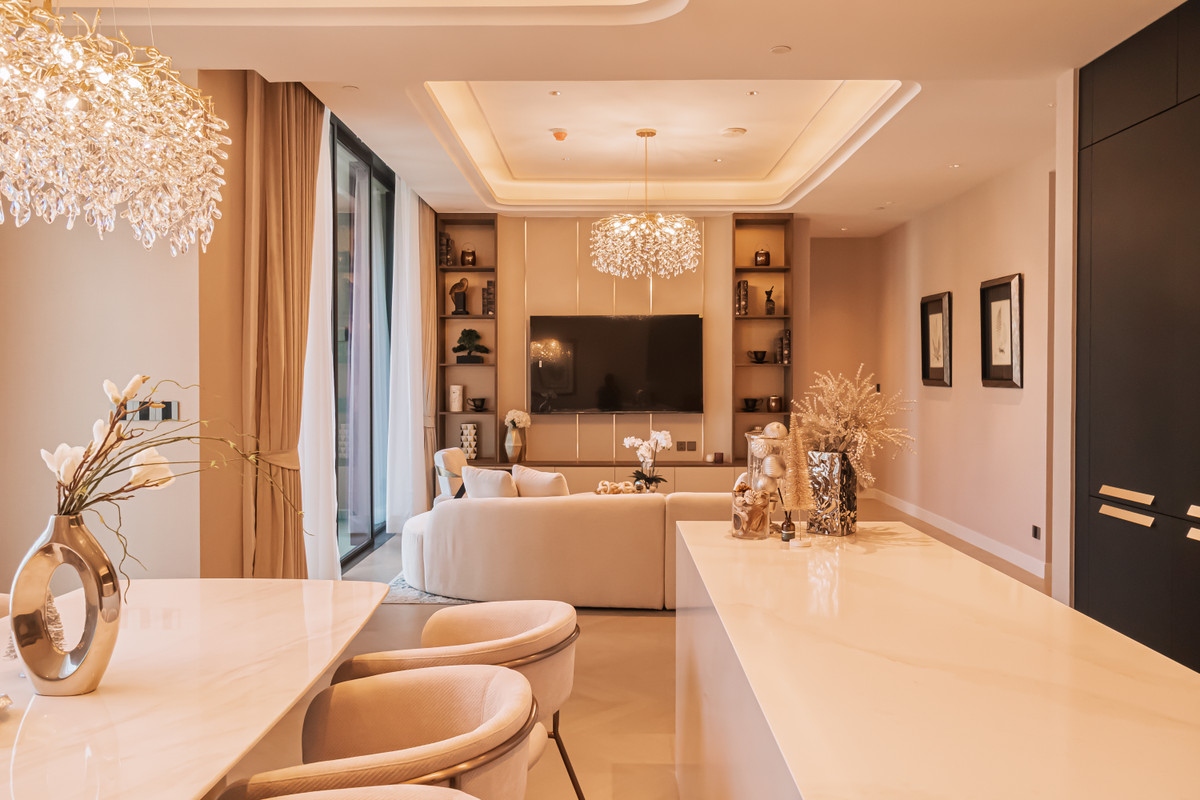 One89 Wireless One Bangkok: 2bed 3bath 151sqm. Sell: 98,900,000 Rent: 400,000/mth. Am: 0656199198 One89 Wireless One Bangkok: 2bed 3bath 151sqm. Sell: 98,900,000 Rent: 400,000/mth. Am: 0656199198